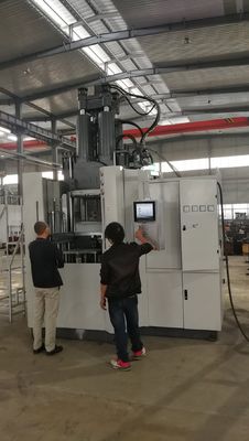 1000 Sets/Year JC-RV300T Rubber Silicone Injection Moulding Machine for Custom Orders