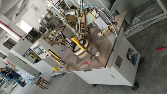 Vertical Structure Rubber Oil Seal Trimming Machine with Chuck Type Fixture