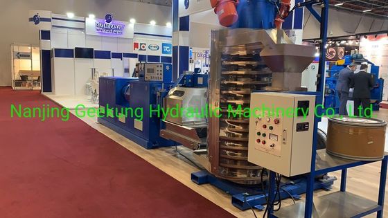 60 Liter Rubber Sole Preforms Making Machine with Horizontal Structure and Performance