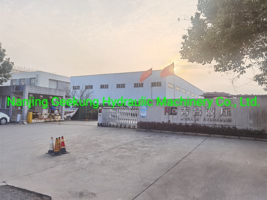 150T Vertical Structure Automatic Platen Vulcanizing Machine for Rubber Sole Pressing
