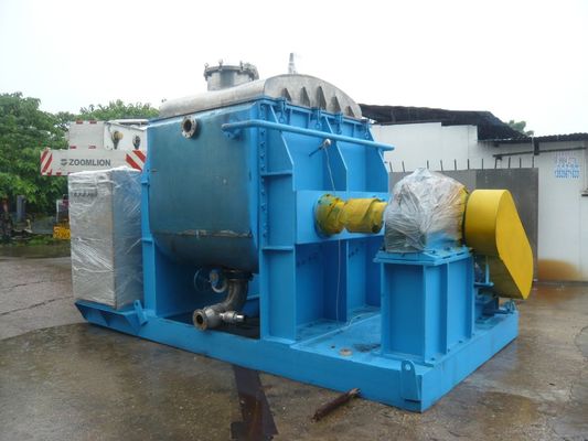 Sigma mixer/kneader for foodstuff/dough