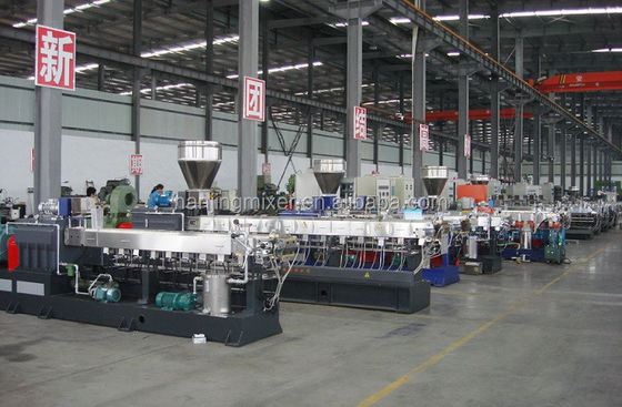 Voltage 380V Parallel Co-Rotating Twin Screw Extruder for TPR/TPE/TPV/TPU/WPC Granulating