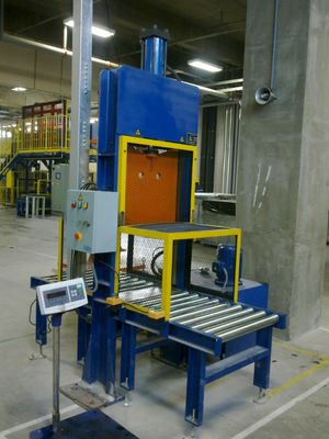 Single and Twin Blade Vertical Rubber Bale Cutter/Cutting Machine with 800 KG Weight