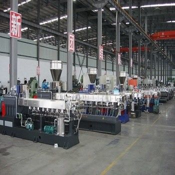 Twin-Screw EVA and PE CaCO3 Filler Plastic Extruder for Masterbatch Making Machine