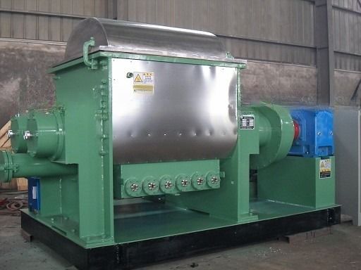 High Power 45 kW Double Z Blade Sigma Kneader 4000L Screw Extruding Vacuum Sigma Mixer