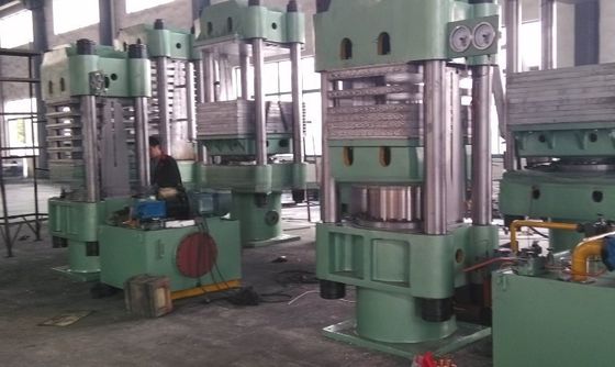 Continuous Production Rubber Vulcanizing Press Machine 400T for O-Ring Hot Vulcanizing