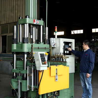 8500 Tons accuracy Rubber Transfer Molding Machine for Consistent Molding Results