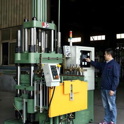 Rubber Transfer Molding Machine/ Transfer Molding Process for Rubber Parts with Inserts