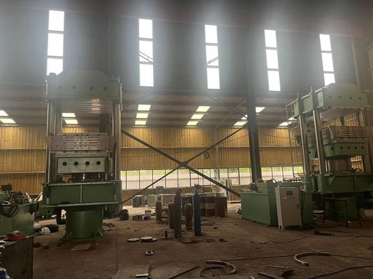 100T Four Column Multi Layer Molding Press Machine for 2611 cm Size Mold Big Capacity